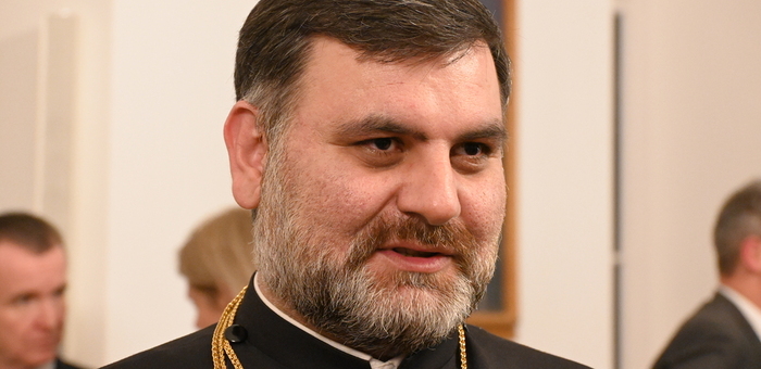 Petrosyan: Menschenrechte und Kampf gegen Armut für Kirchen zentral