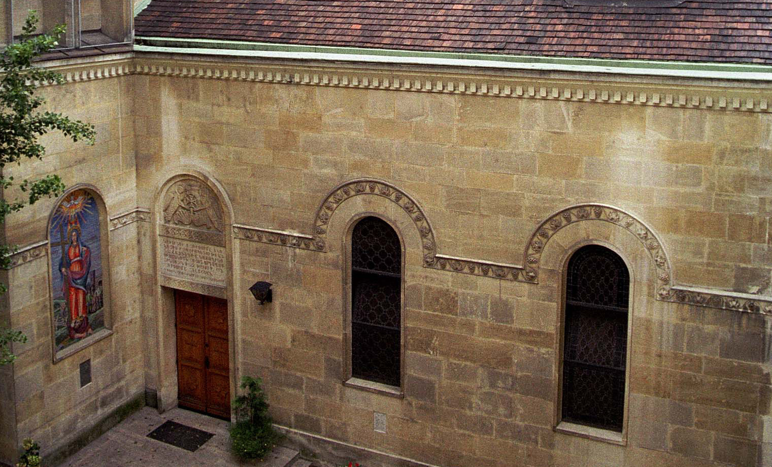 Armenisch-Apostolische Kirche 'Zur hl. Hripsime' in Wien, Kolonitzgasse? Foto: Franz Josef Rupprecht GmbH, A-7123 M?nchhof, Raiffeisenkasse M?nchhof, Konto.-Nr.: 17.608